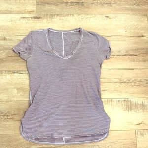 Lulu lemonshort sleeve top!